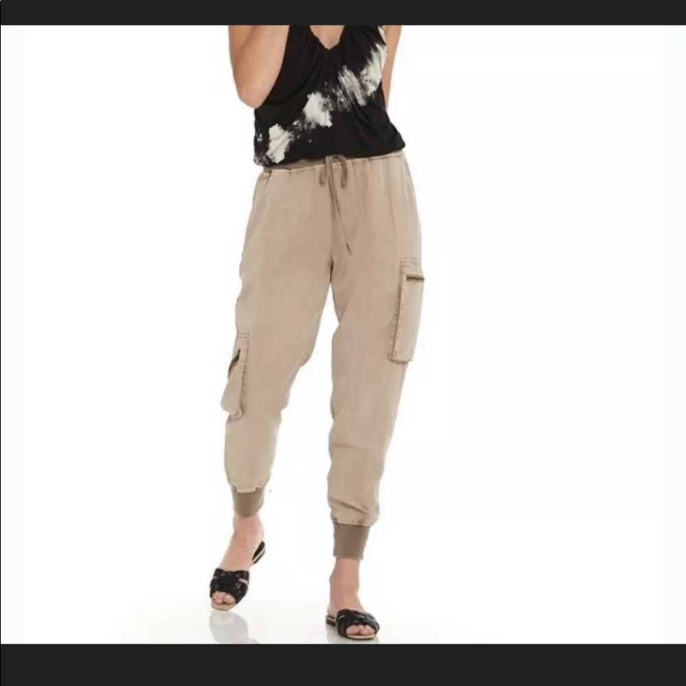 YFB Jupiter Jogger - Picture 4 of 7